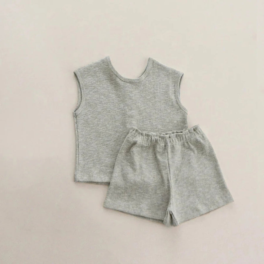 Light gray sleeveless outfit set with shorts