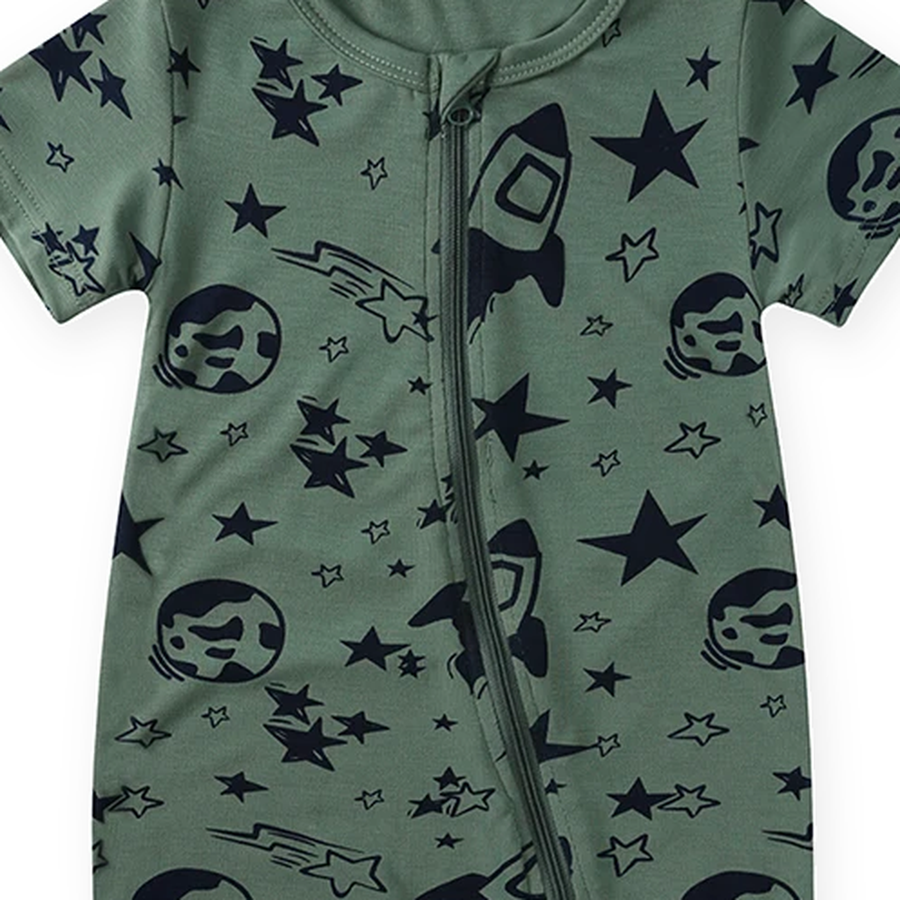 Night Stars Short-Sleeve Shortie Romper — Night Stars — Zipper detail — image 3