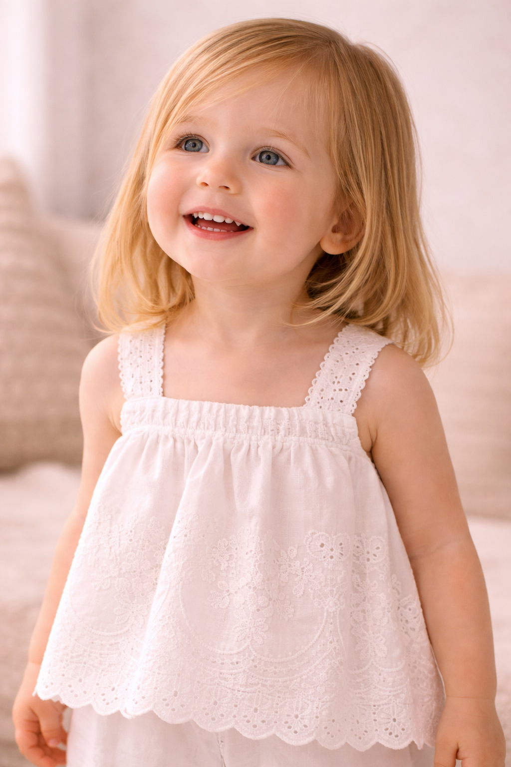 Éloise Lace Trouser Set