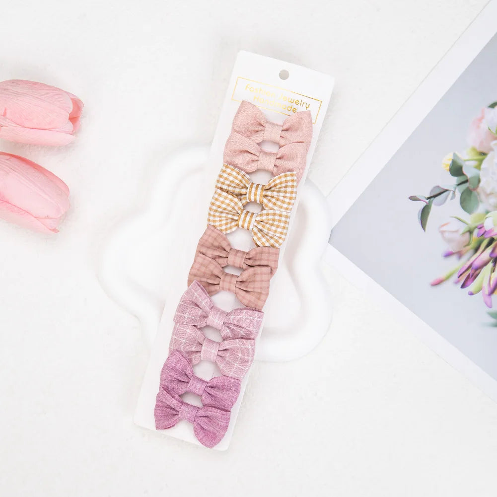 Assorted Mini Hair Bows in Classic Patterns