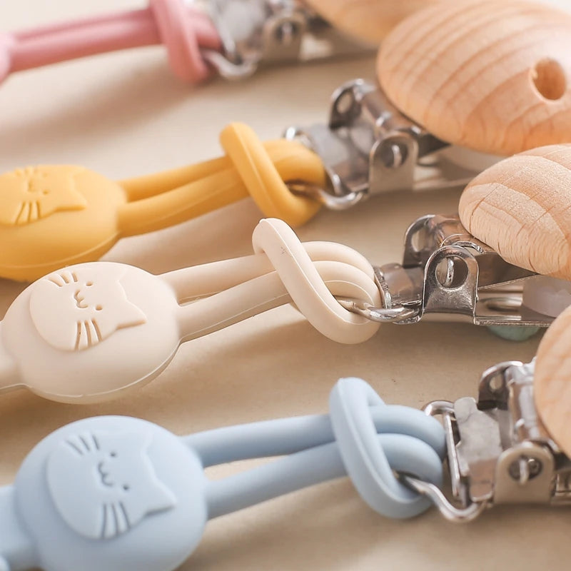 Beech Wood Pacifier Clip, product view 4