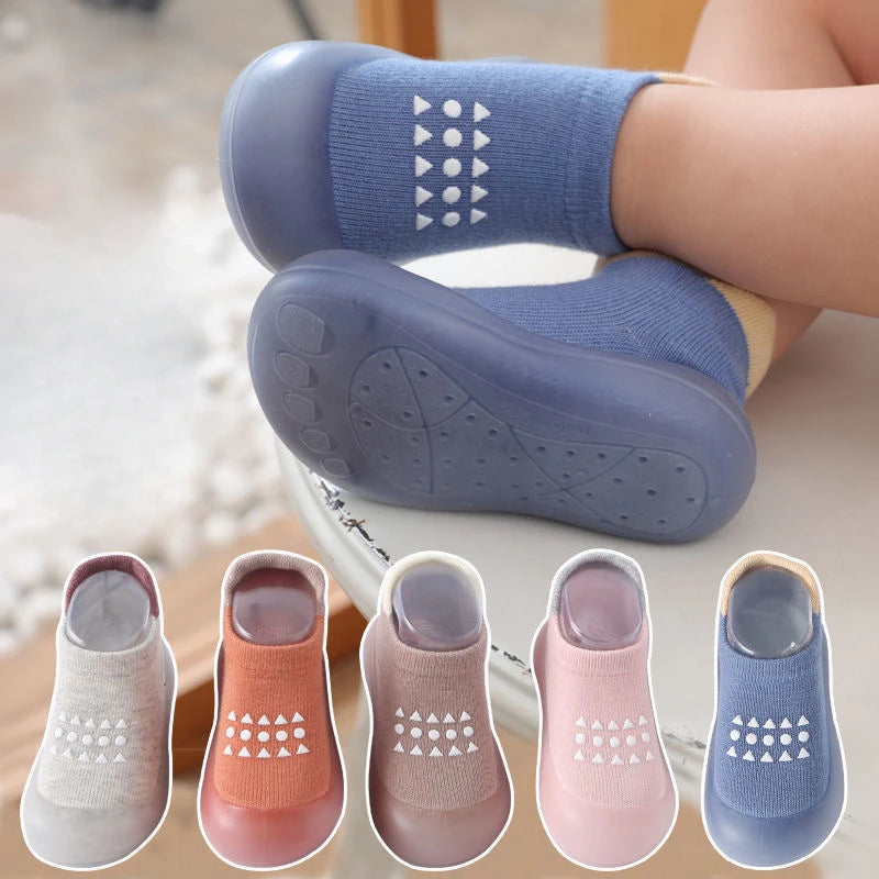 Breathable mesh baby socks with soft sole in multiple colors