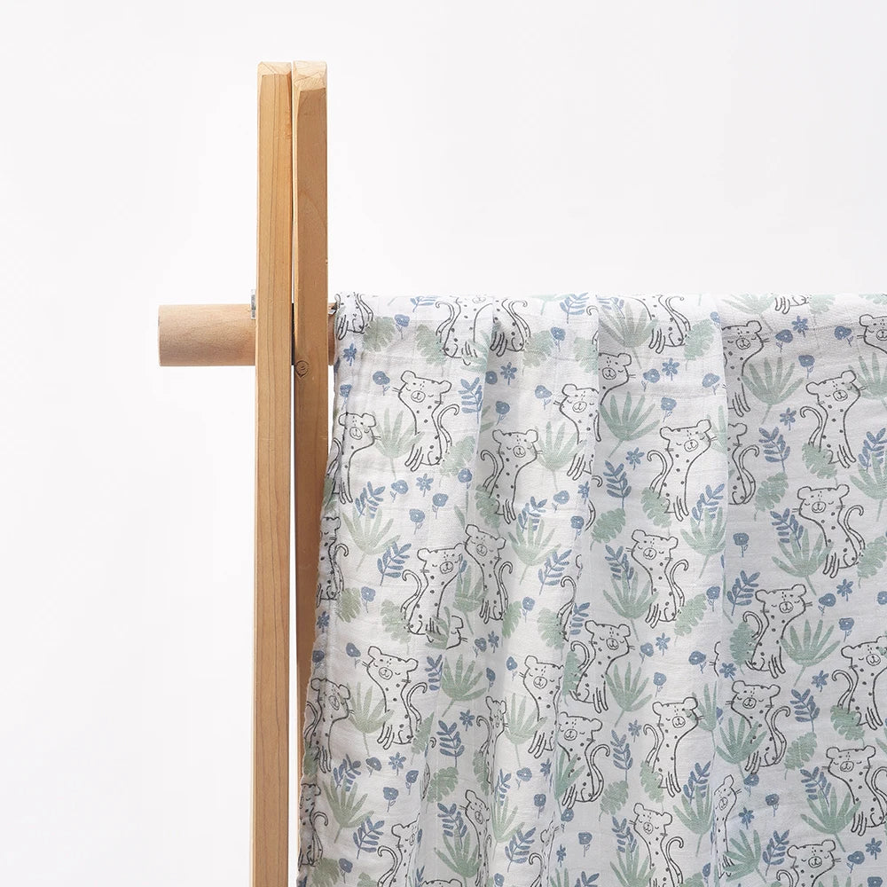 HappyFlute Bamboo Cotton Muslin Swaddle Blanket – Soft Multi-Use Baby Wrap, Printed, 120 x 110 cm / 47.2 x 43.3 in - Tigers