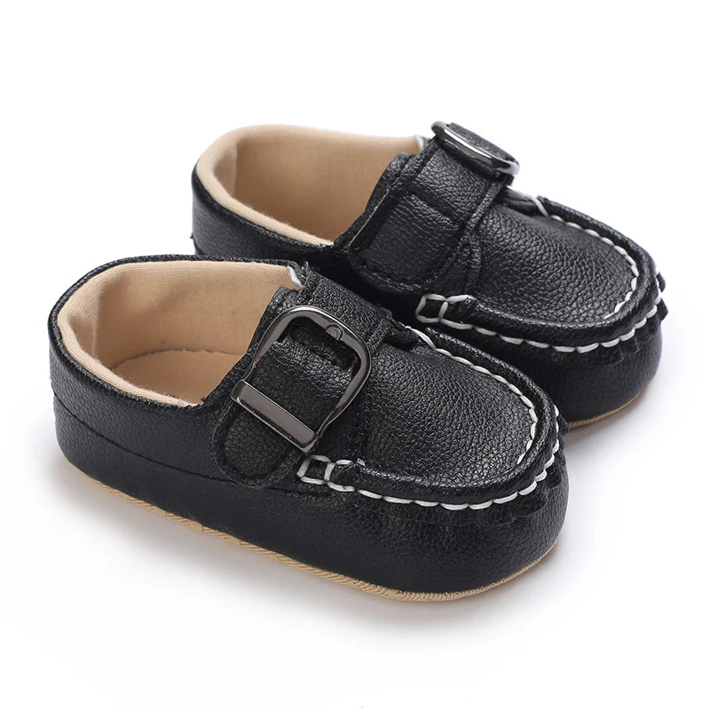 Black buckle moccasin baby first walkers
