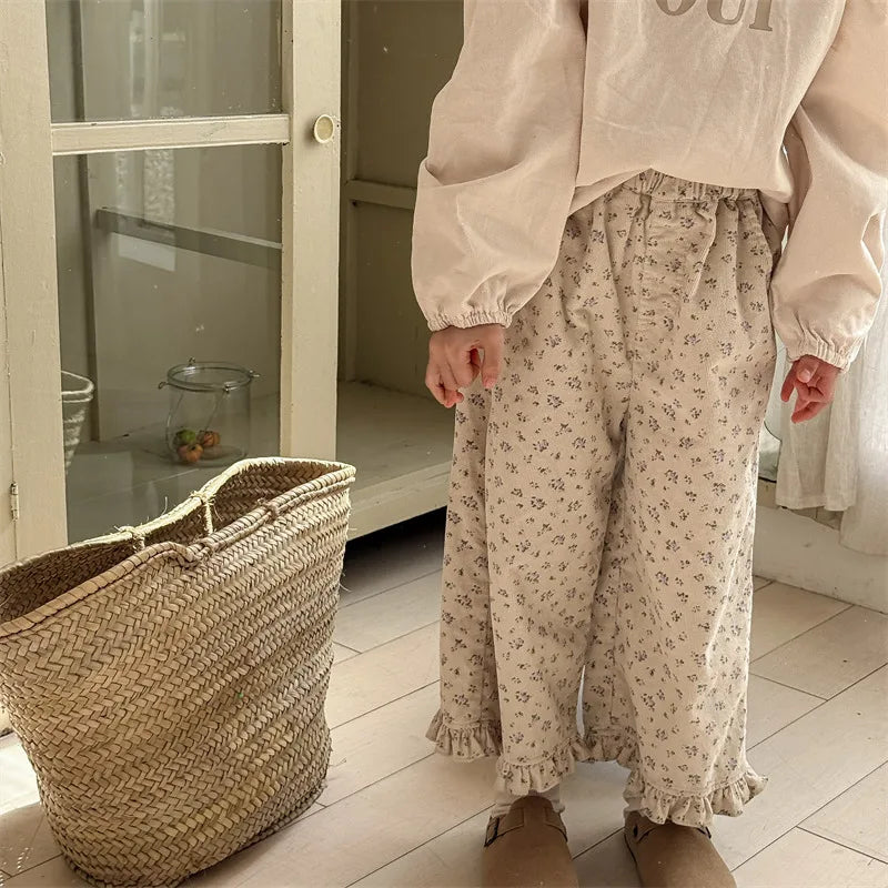 Solène Meadow Ruffle-Hem Pants, detail 4
