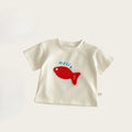 Beige short-sleeve hello tee with red fish appliqué