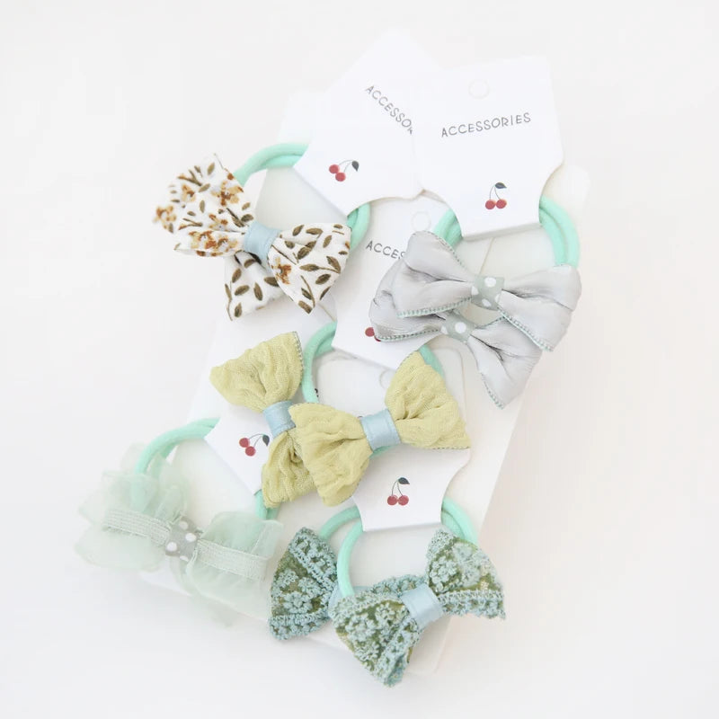 Petite Camille Plaid Hair Accessory Set