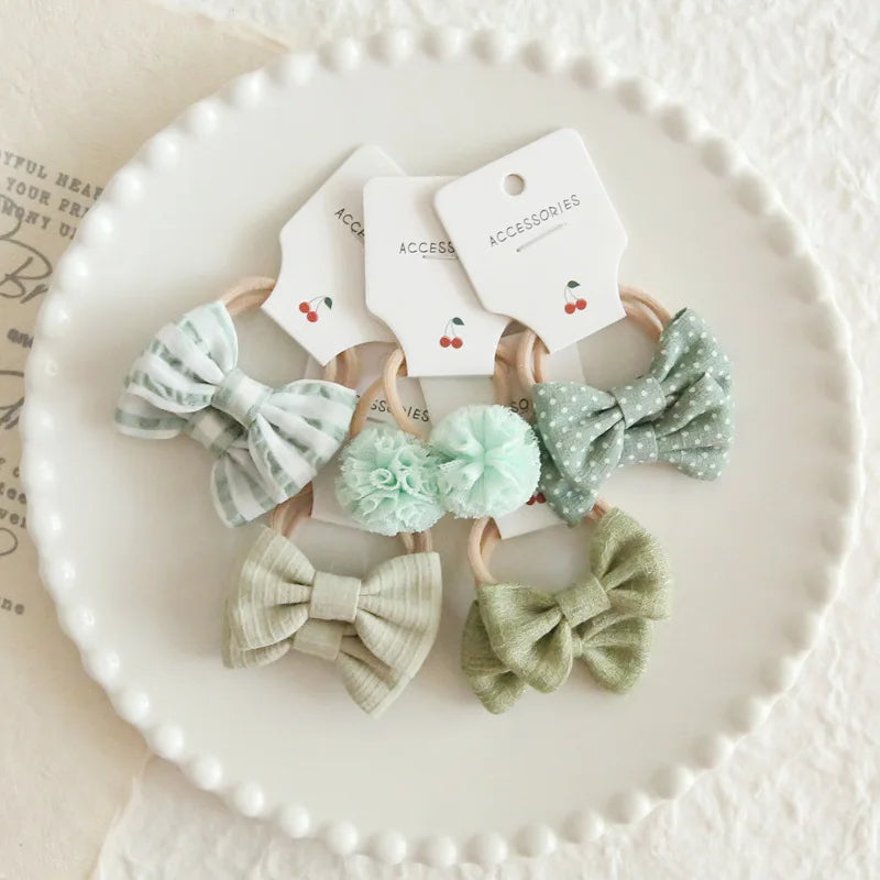 Petite Camille Plaid Hair Accessory Set