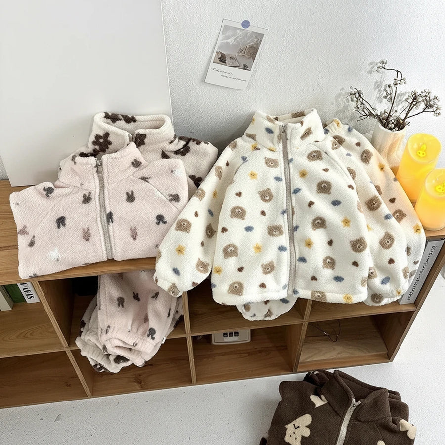 Cozy fleece hooded sweatshirt and pants set in floral print