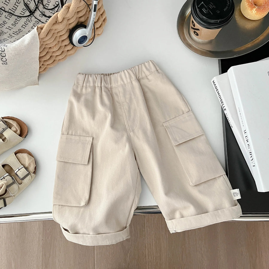 Elastic waist detail on Loose Cargo Pocket Pants