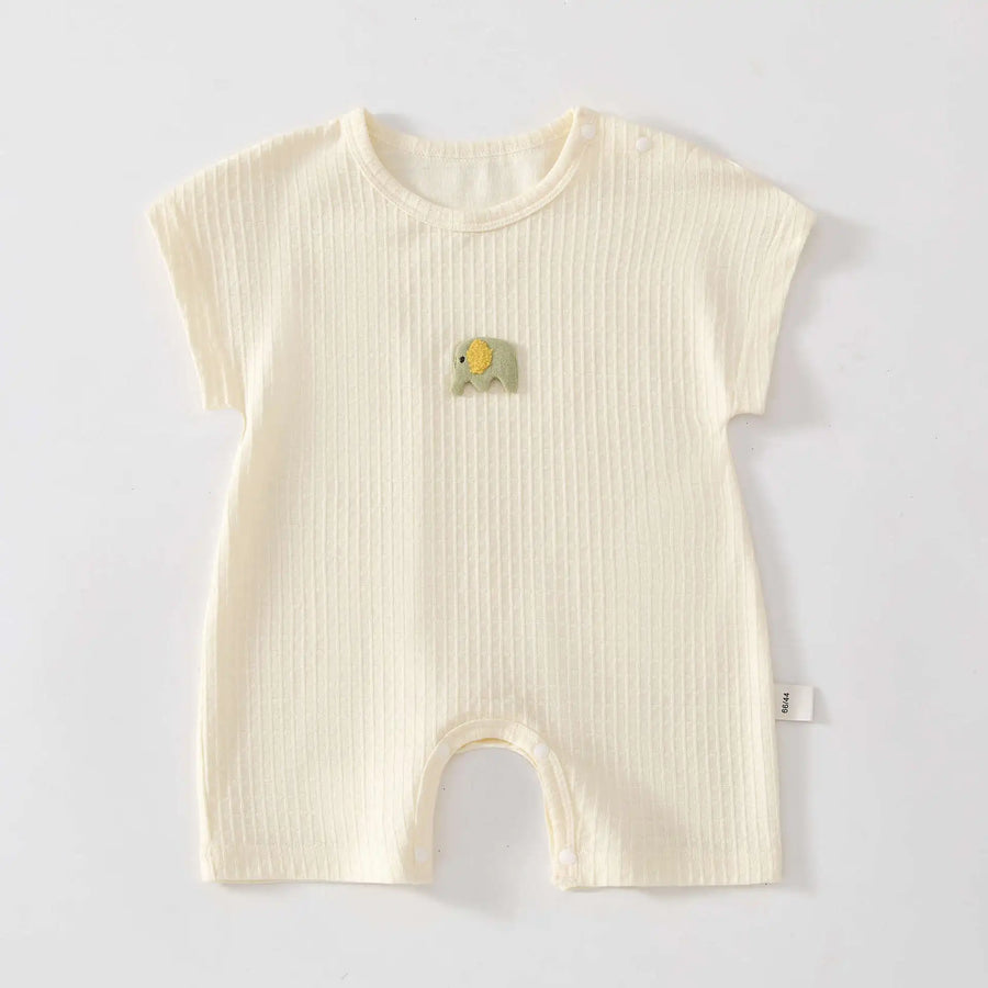 Breathable cotton summer romper for babies with short sleeves and single-breasted closure
