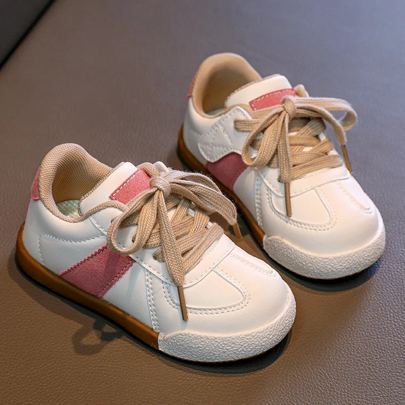 Rivoli Retro Kids’ Sneakers – product view