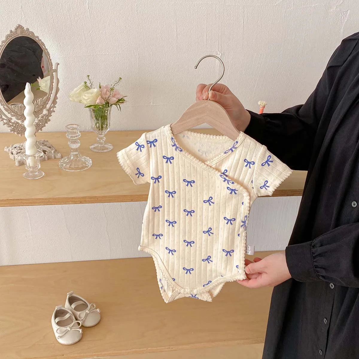 Printed Short-Sleeved Baby Bodysuit back view