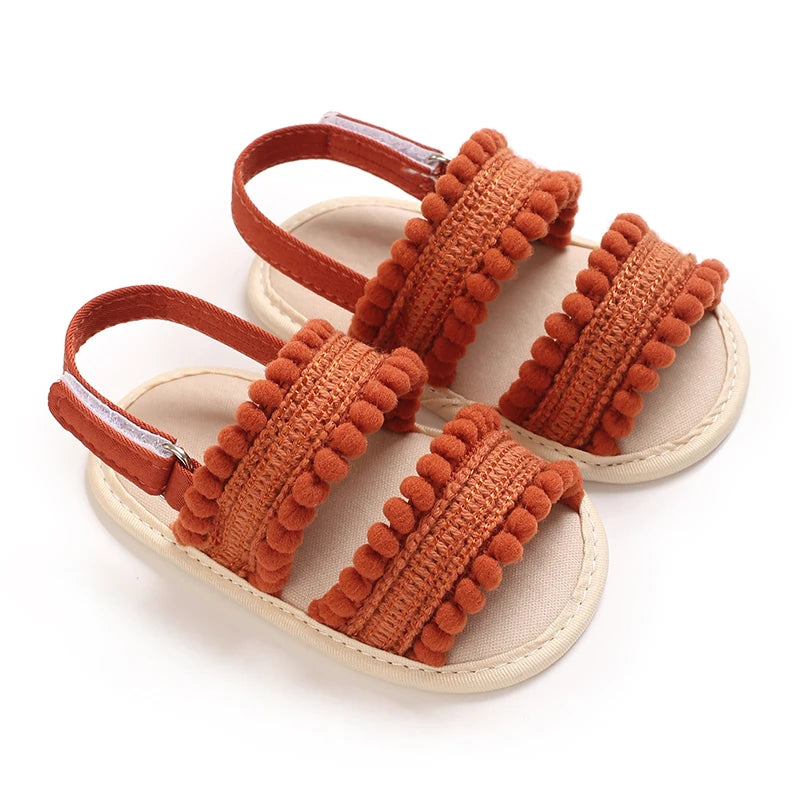 Classic style baby sandals in soft colors