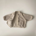 O-neck collar design on children's winter coat